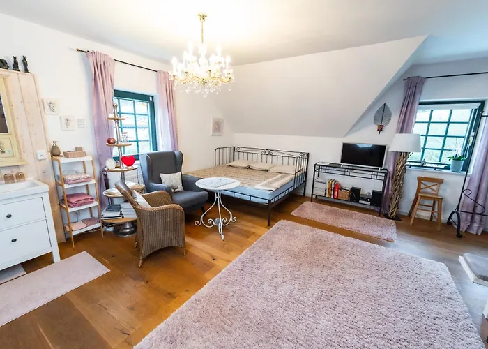 Petra Huber Bed & Breakfast *