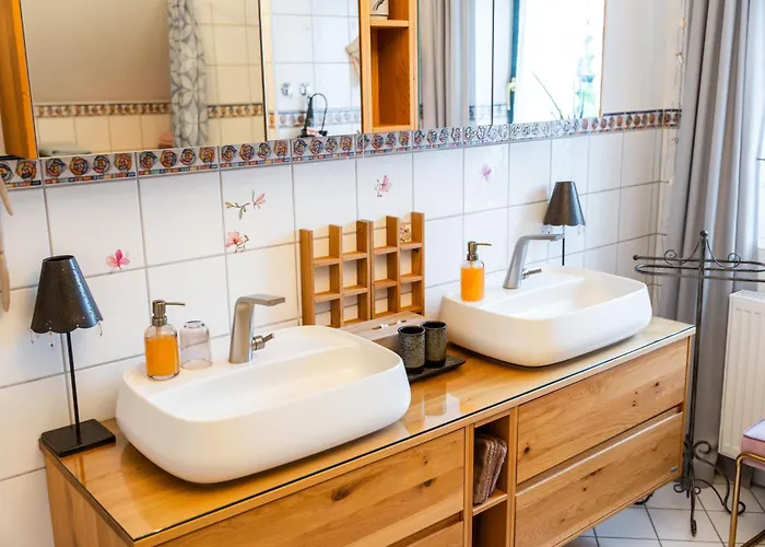 Bed & Breakfast Petra Huber *